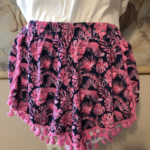 Sz M Simply Southern Turtle PomPom Tassels Lined Navy Blue & Pink Palms Shorts - Picture 1 of 11
